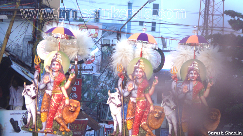 thrissur-pooram-2011- (43)